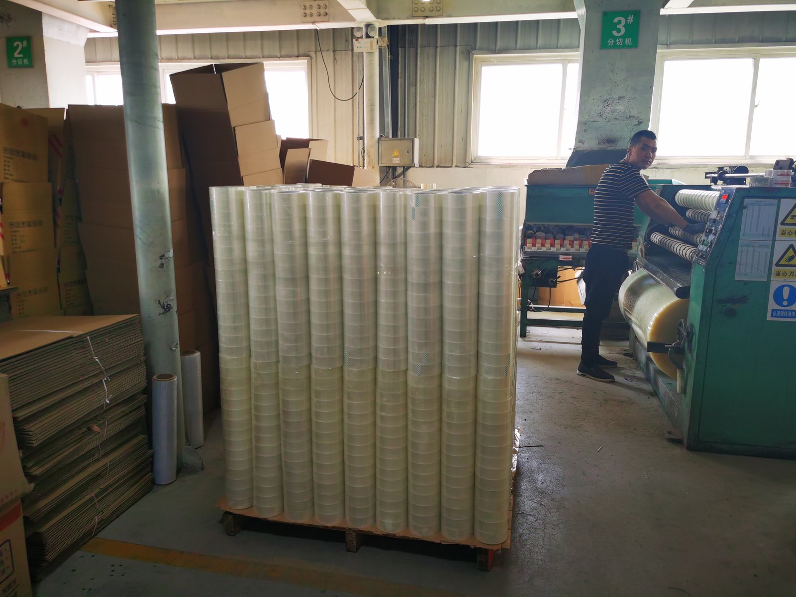 Papierhülsen und Materialvorbereitung