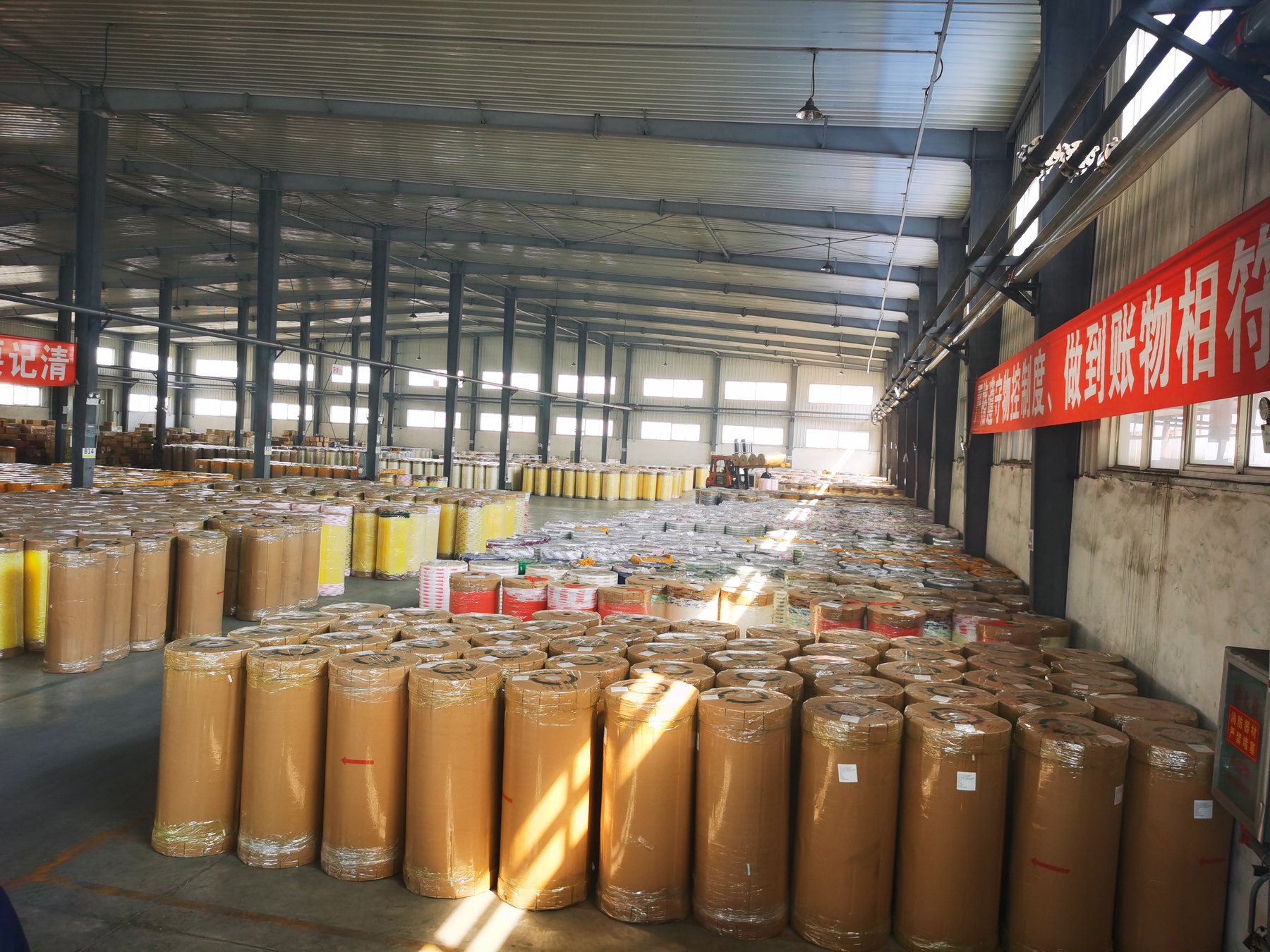 Produktionshalle von MAYGI in Shijiazhuang, China